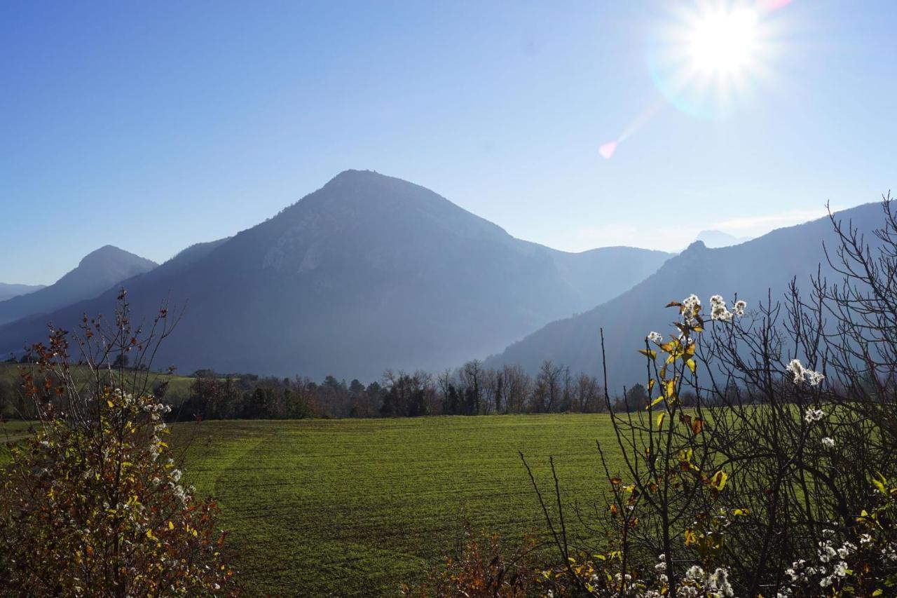La Petite Maison Dans La Prairie Cassaignes Kültér fotó